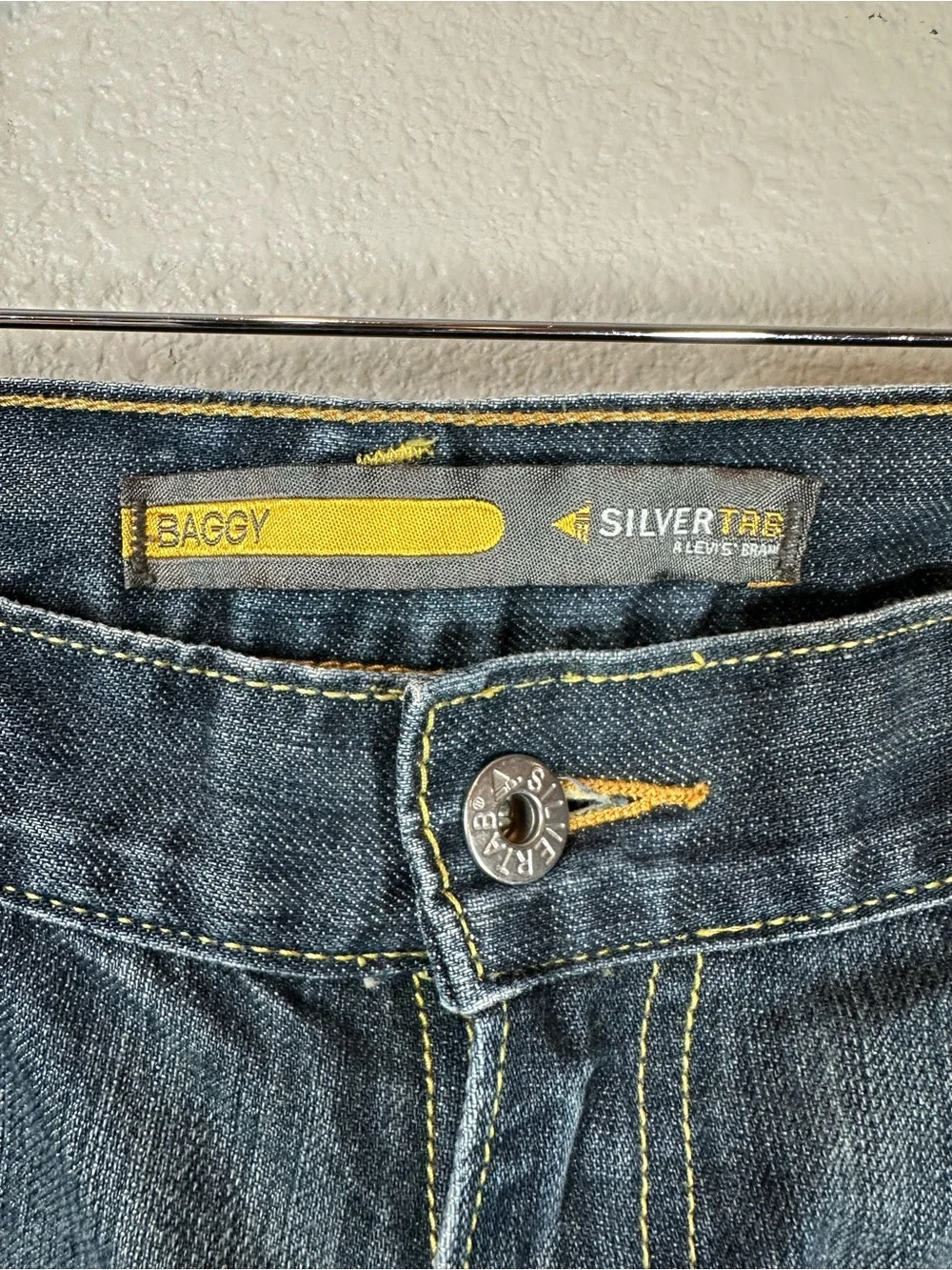 LEVI’S Silvertab Baggy 34 X 32 Blue Cotton Denim Jeans Y2K